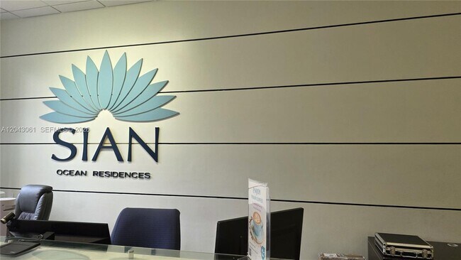 Building Photo - 4001 S Ocean Dr