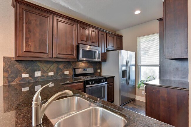 Building Photo - 12212 Tawny Farms Rd