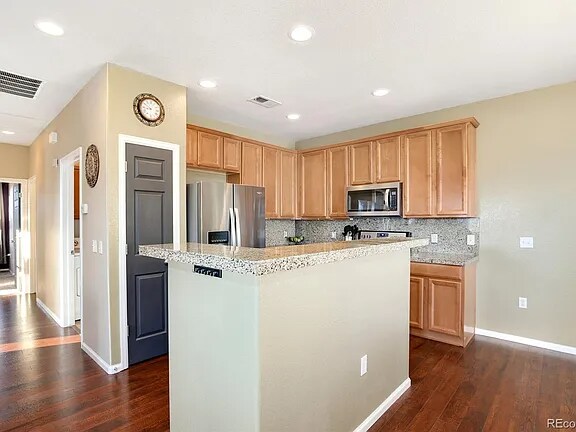 Building Photo - 13010 Grant Cir W