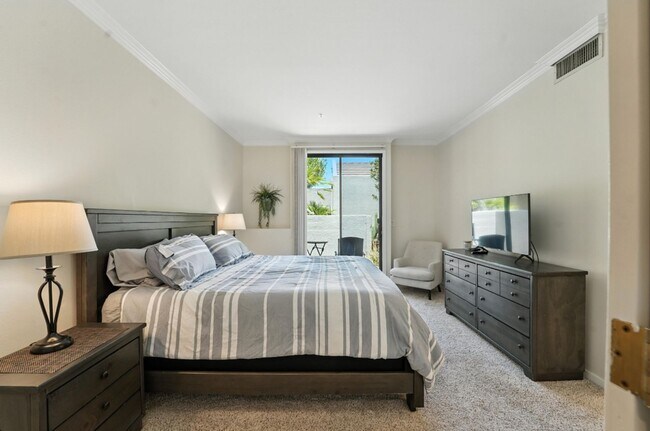 Building Photo - Furnished 2-Bed, 2-Bath Condo in Gainey Ranch