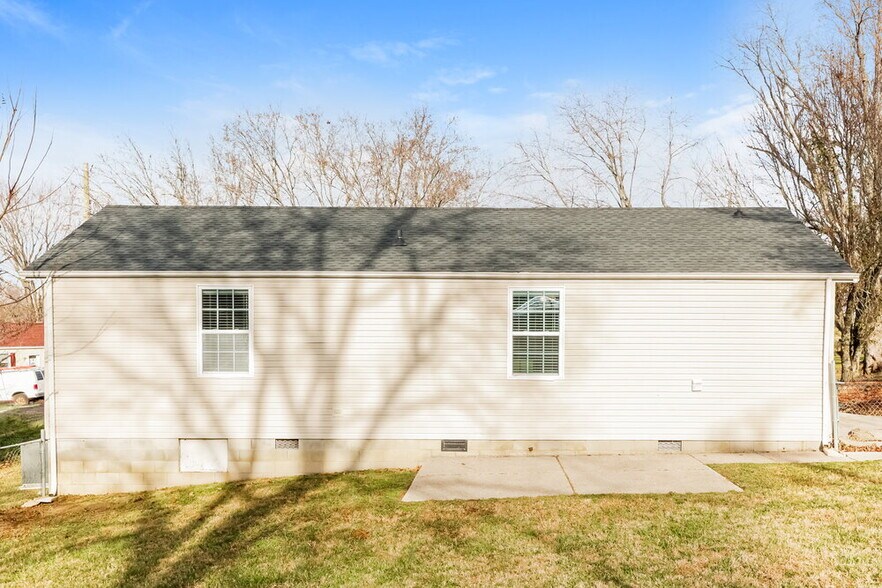 Building Photo - 111 Ridgeview Ct