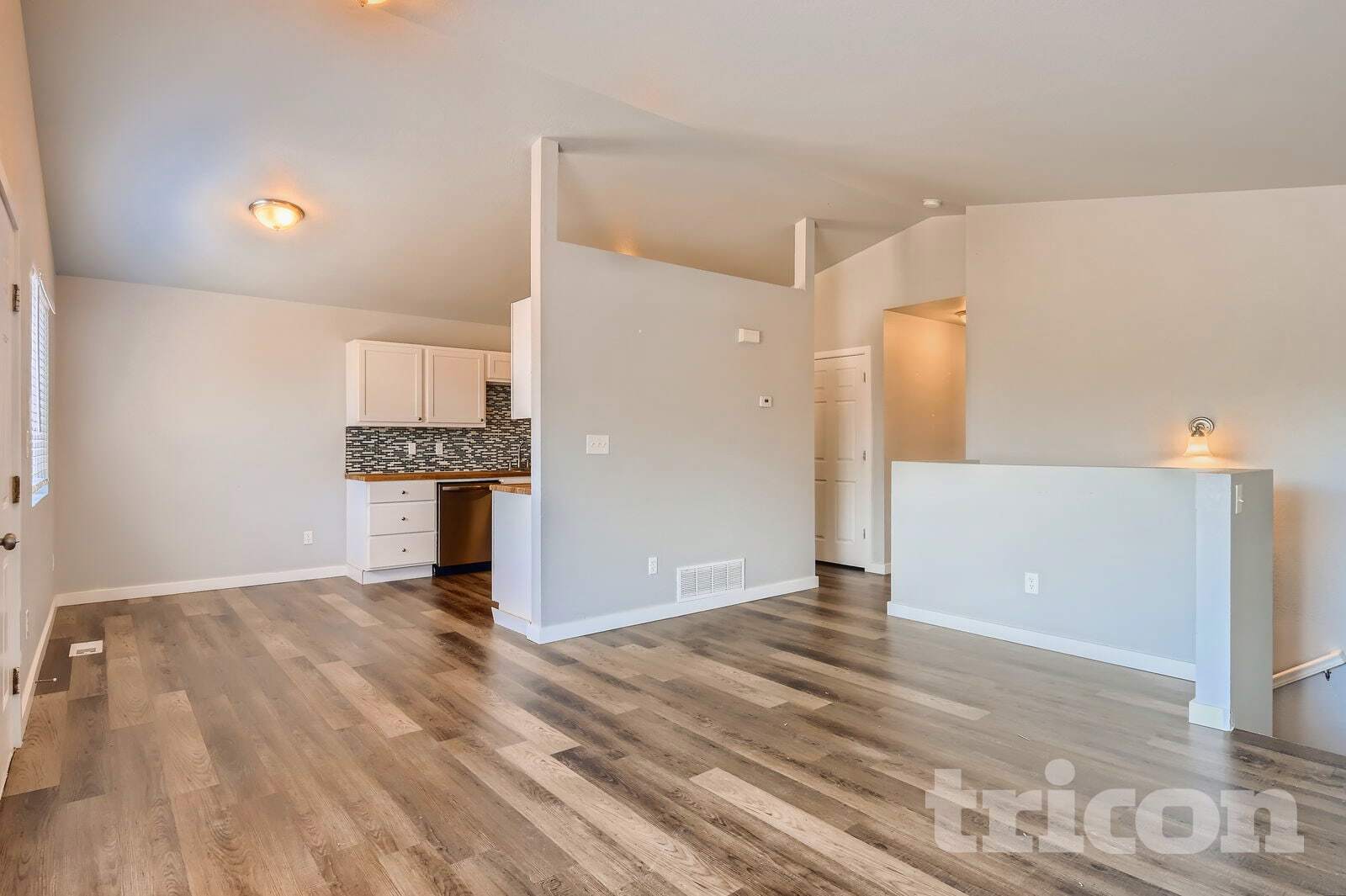 Building Photo - 2625 Alpine Ave