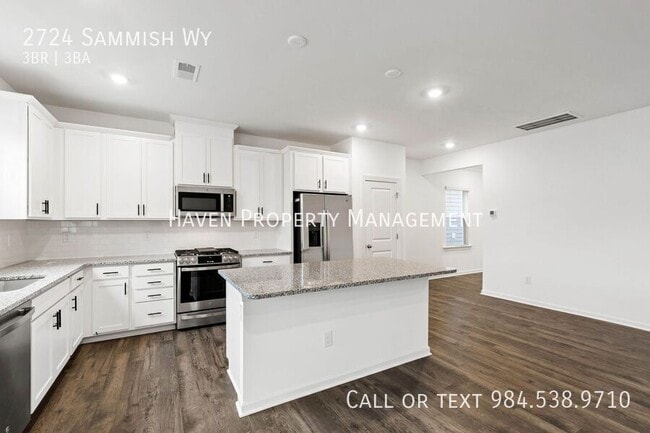 Building Photo - 2724 Sammish Way