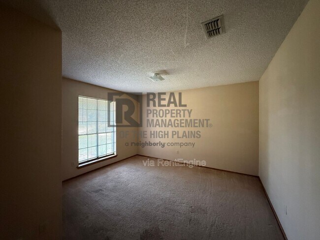 Building Photo - 6503 Terryville Dr
