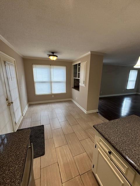 Building Photo - 921 Arnaud St