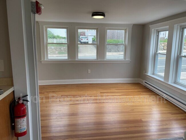 Building Photo - 3880 Mendon Rd