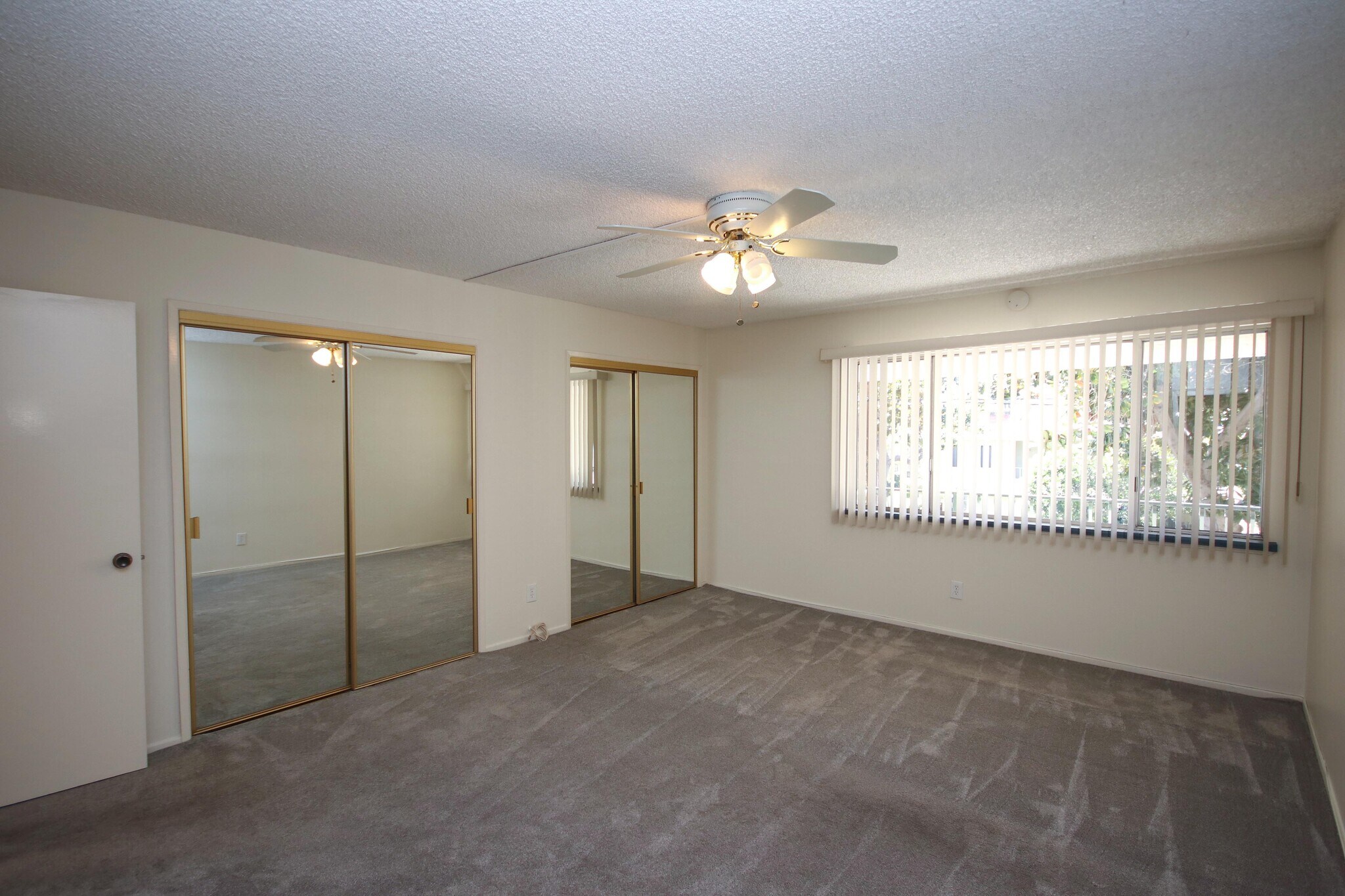 Building Photo - 420 S Madison Ave