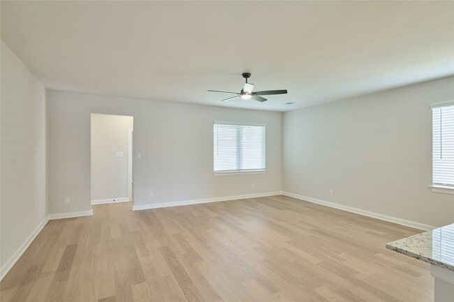 Building Photo - 21554 Bluebonnet Bay Dr