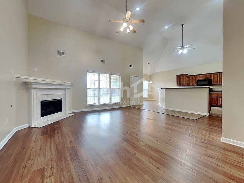 Building Photo - 5717 Antler Trail