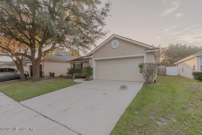 Building Photo - 8038 Welbeck Ln