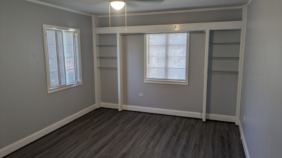 Building Photo - 1816 W Main St