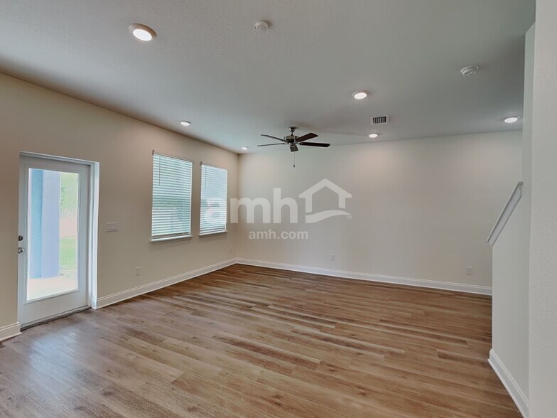 Building Photo - 2656 Sunrise Lndg Lp