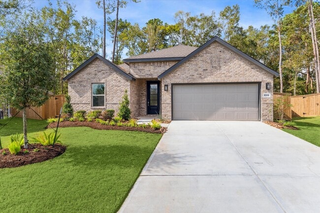 Primary Photo - 8206 Boundary Waters Dr