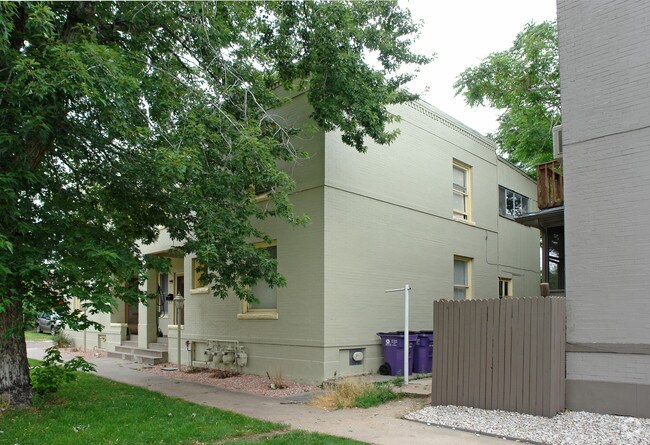 Building Photo - 5th Avenue Flats