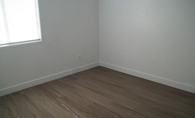 Building Photo - 7353 Catmint St