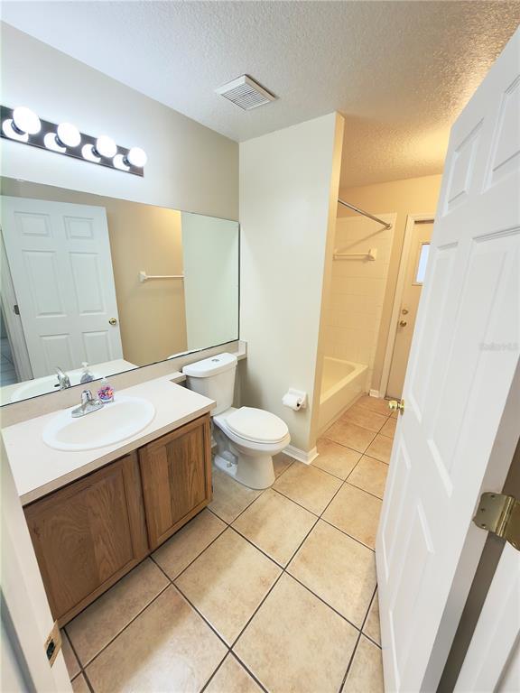 Building Photo - 2951 Smithfield Dr