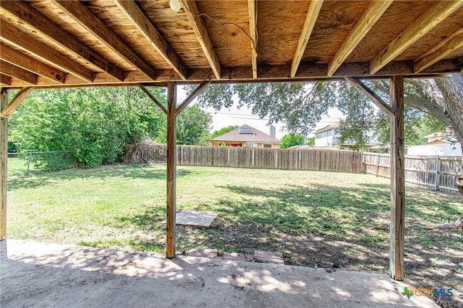 Building Photo - 2803 Willow Springs Rd