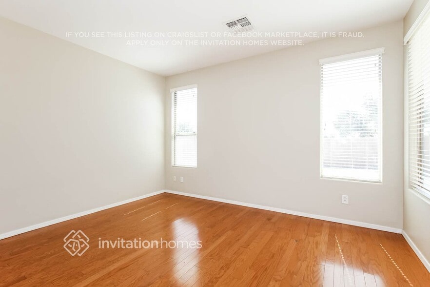 Building Photo - 10241 W Cordes Rd