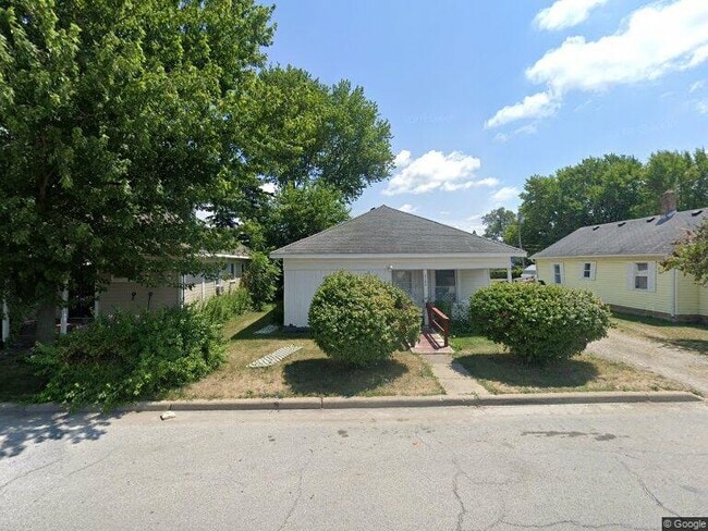 Primary Photo - 2150 N Webster St