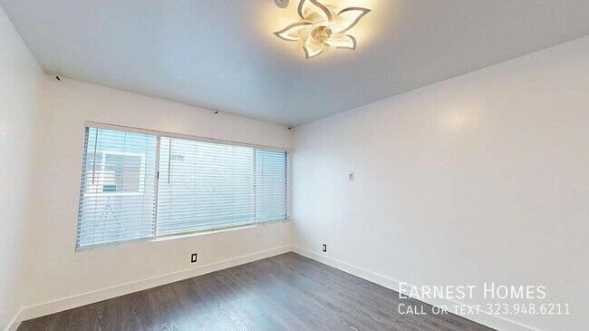 Building Photo - 14335 Huston St