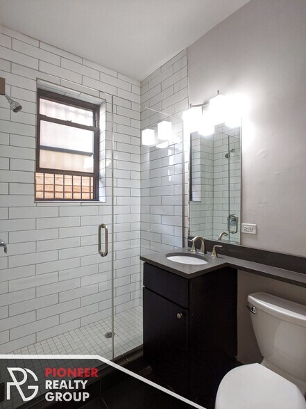 Building Photo - 2430 N Kedzie Blvd