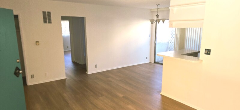 Building Photo - 458 Hayworth Ave