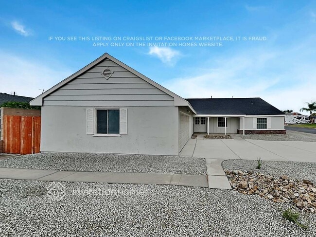 Building Photo - 6091 Mirada Pl