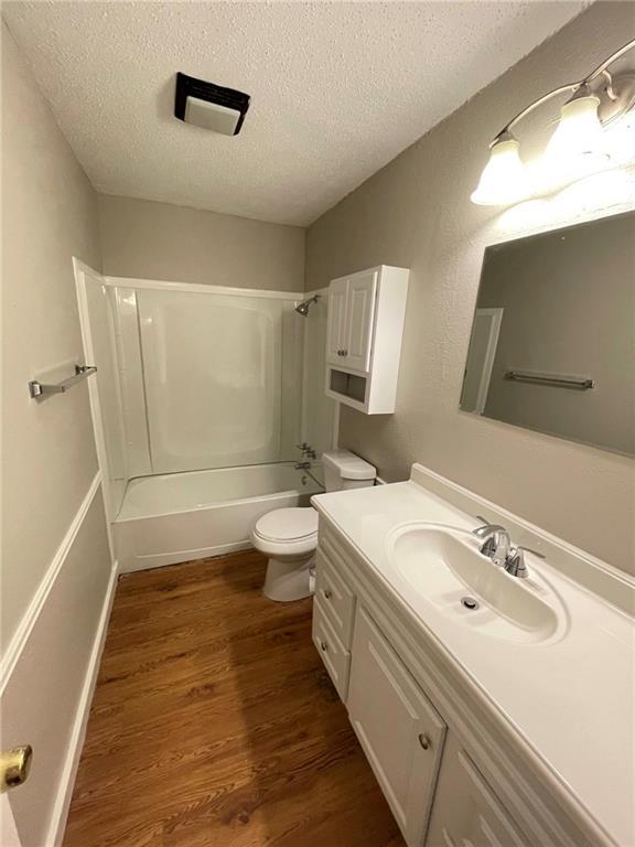 Building Photo - 2705 Windswept Cove