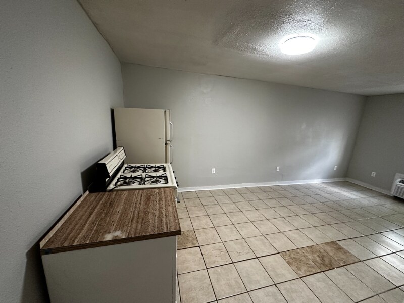 Building Photo - 3218 Baylor St