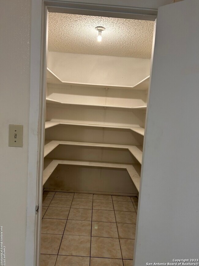 Building Photo - 3510 Mistic Grove