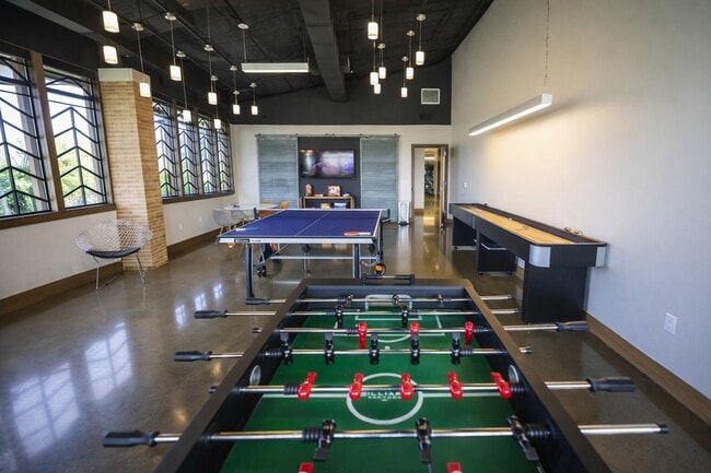 Building Photo - 23210 Teton Glen Ln