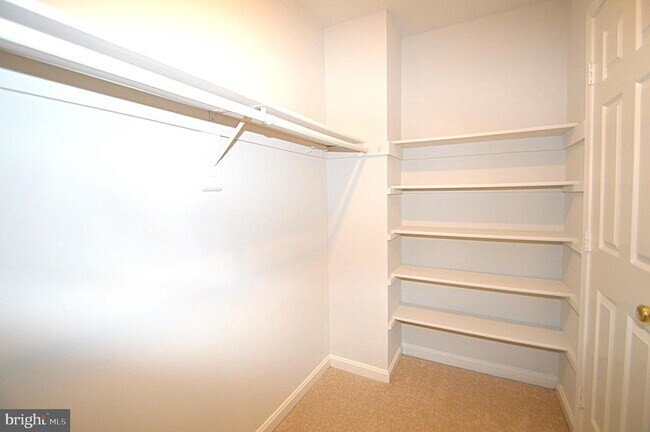 Building Photo - 13510 Nickleback Ct