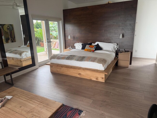 Building Photo - 1251 SW 11th Terrace