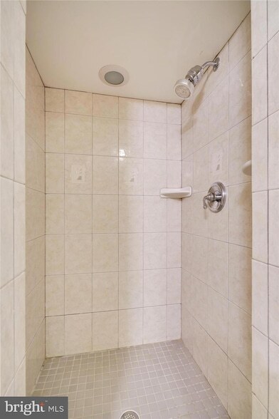 Building Photo - 11200 Powder Horn Dr