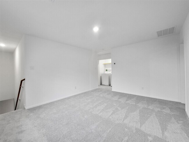 Building Photo - 31327 Black Cherry St