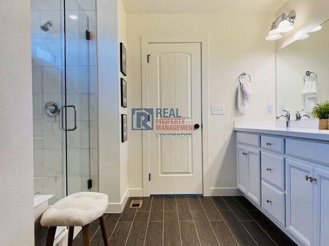 Building Photo - 2056 Sicily Cir