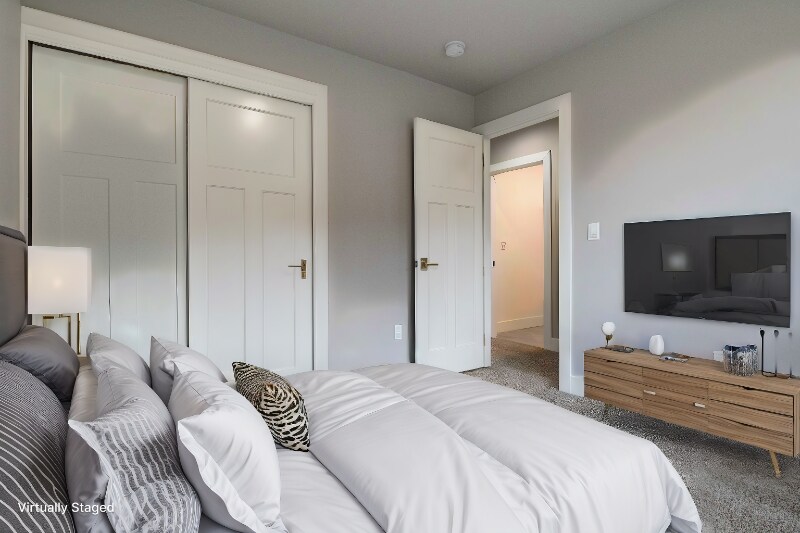 Building Photo - 711 Rio Vis Lp