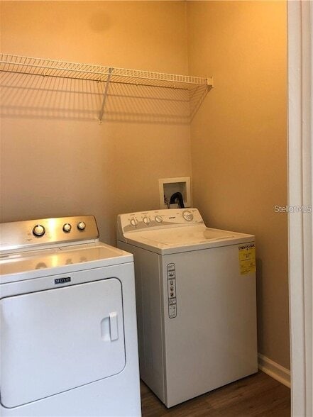 Building Photo - 10526 Villa View Cir