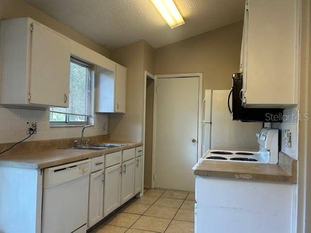 Building Photo - 2523 Alexa Ct