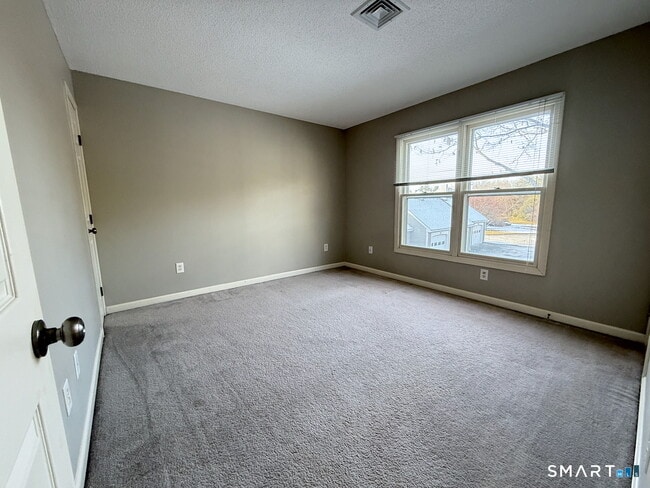 Building Photo - 372 Monaco Ln
