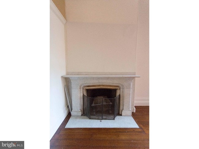 Building Photo - 916 Spruce St