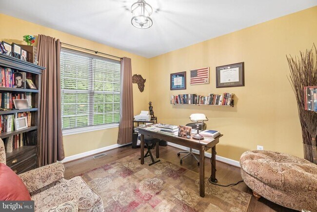 Building Photo - 10400 Del Ray Ct