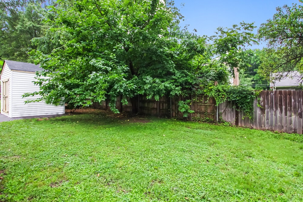 Building Photo - 6636 Piney Path Rd