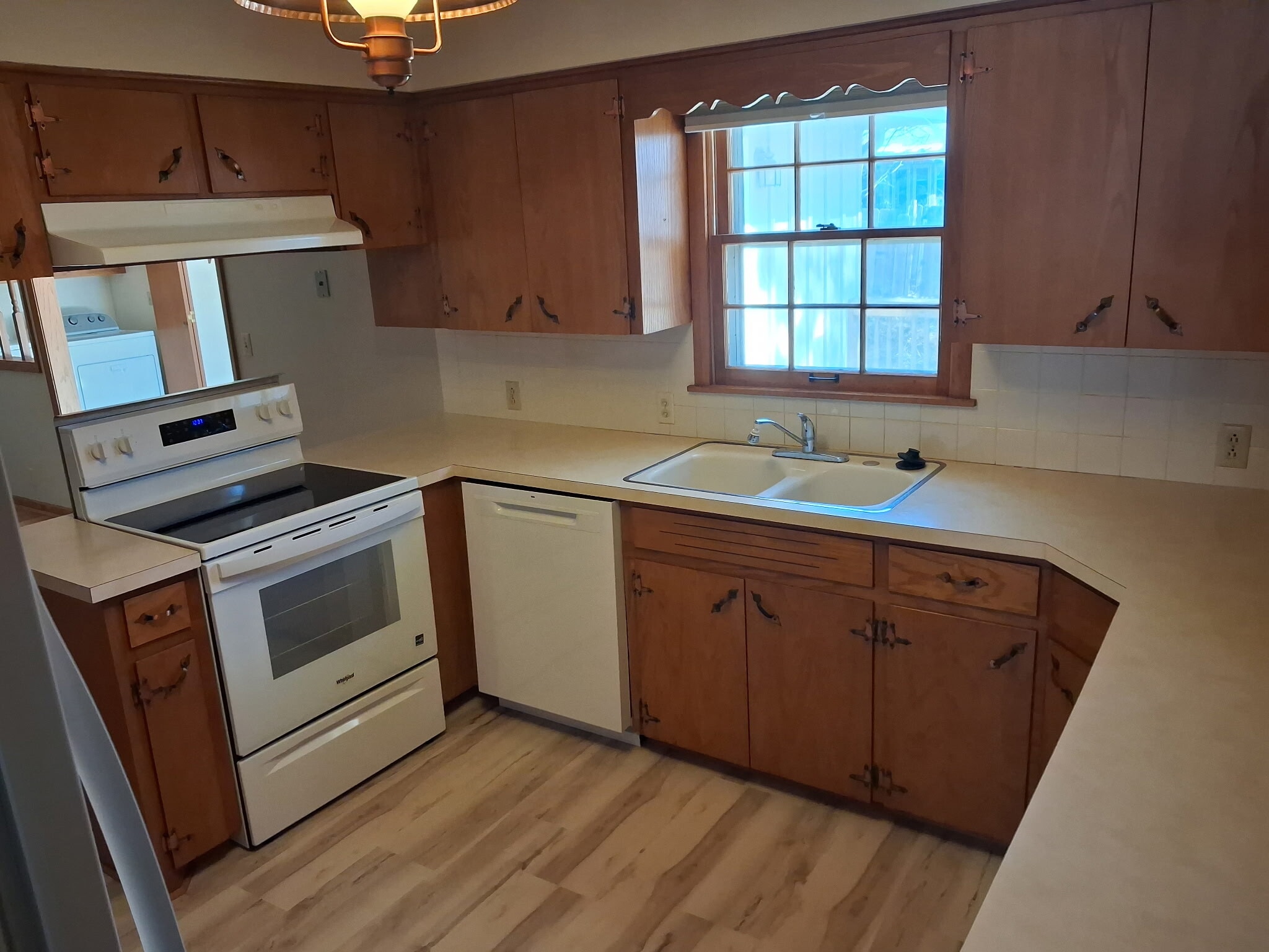 Kitchen - 1462 Ranch Rd