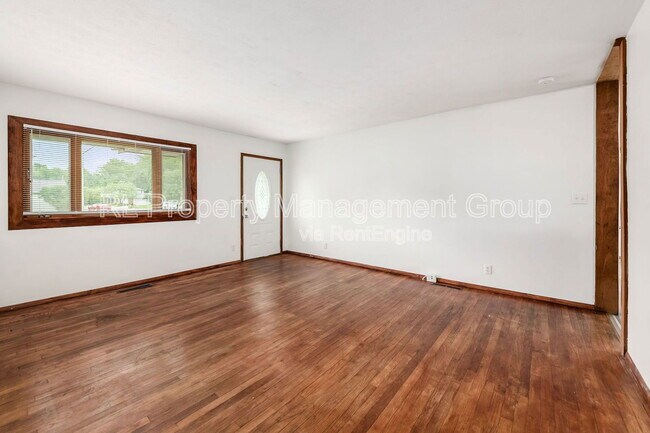 Building Photo - 259 Amfield Ct