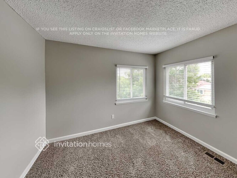 Building Photo - 2113 Beacham Dr