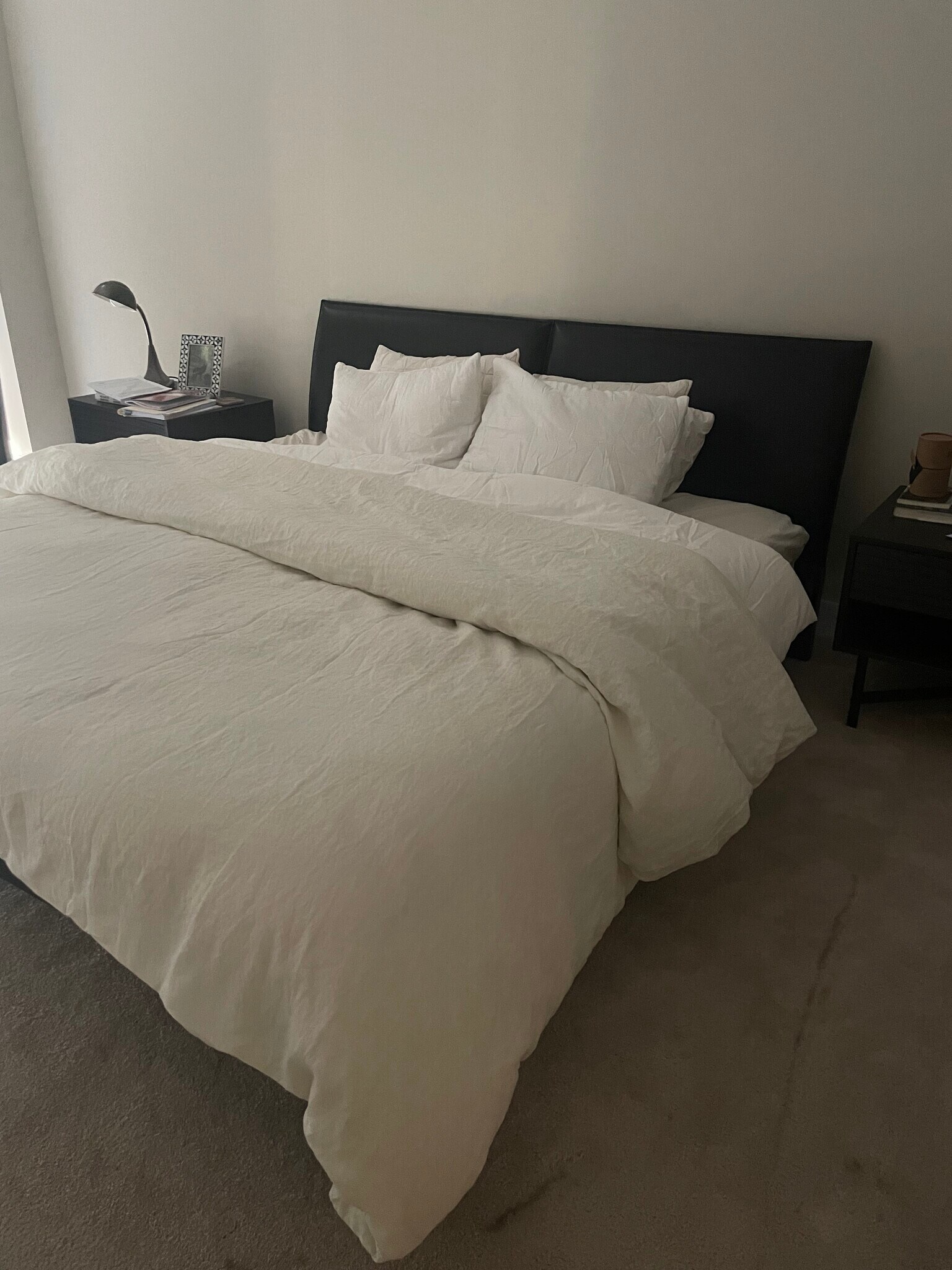 master bedroom - 525 Kedzie St
