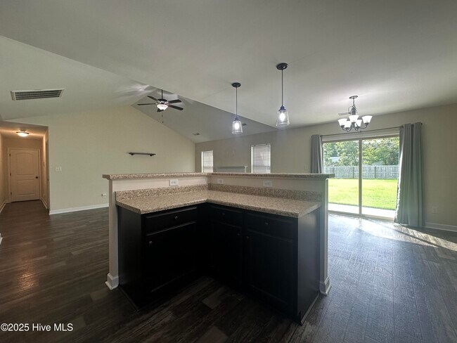 Building Photo - 202 Leeward Landing