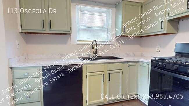 Building Photo - 113 Osceola Dr