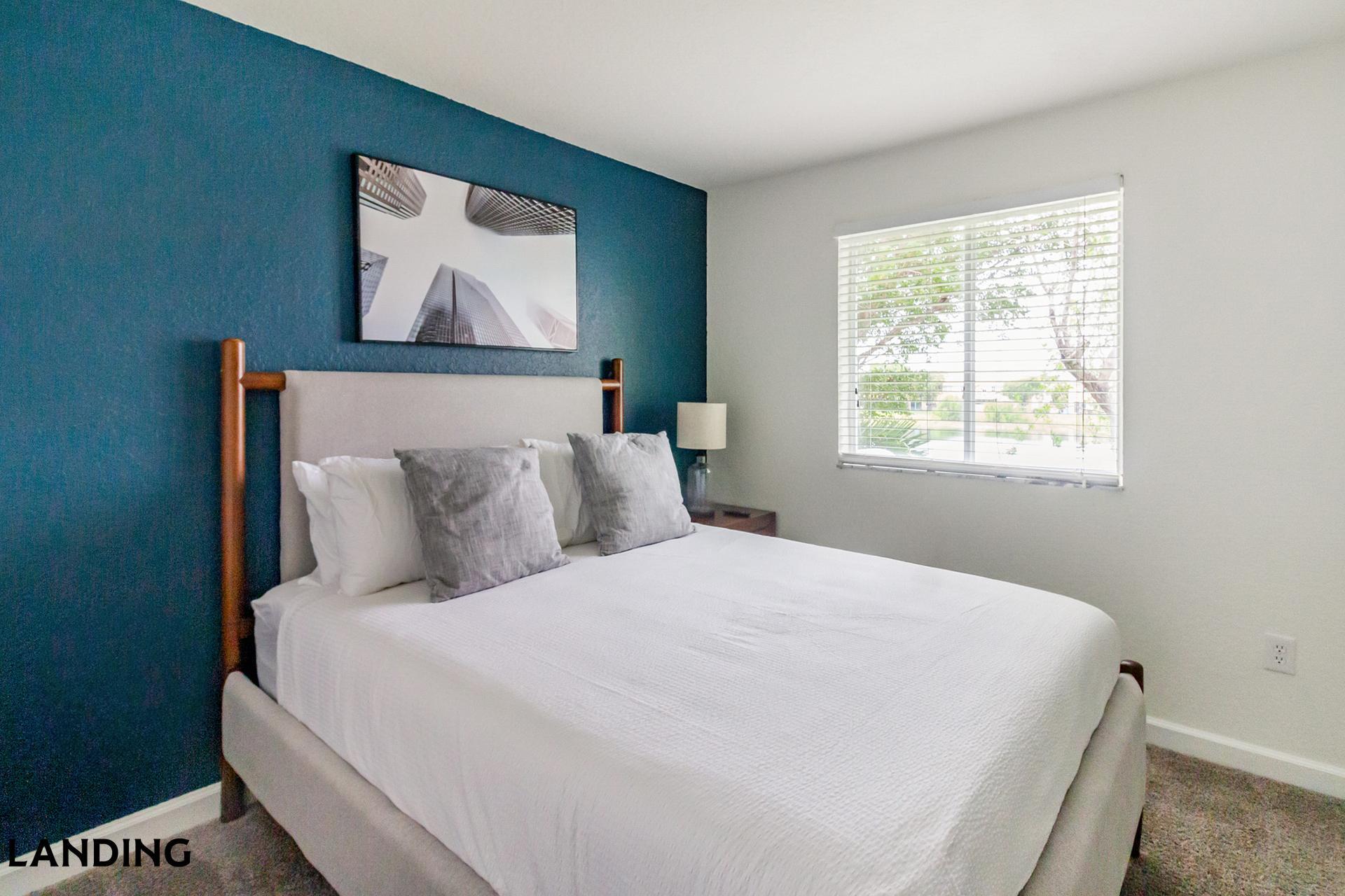 Building Photo - 1140 SE 24th Rd